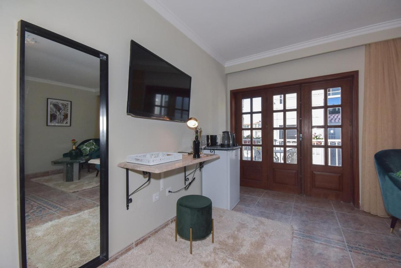 Douro Prime Downtown Hotel บีลาโนวาเดกายา ภายนอก รูปภาพ