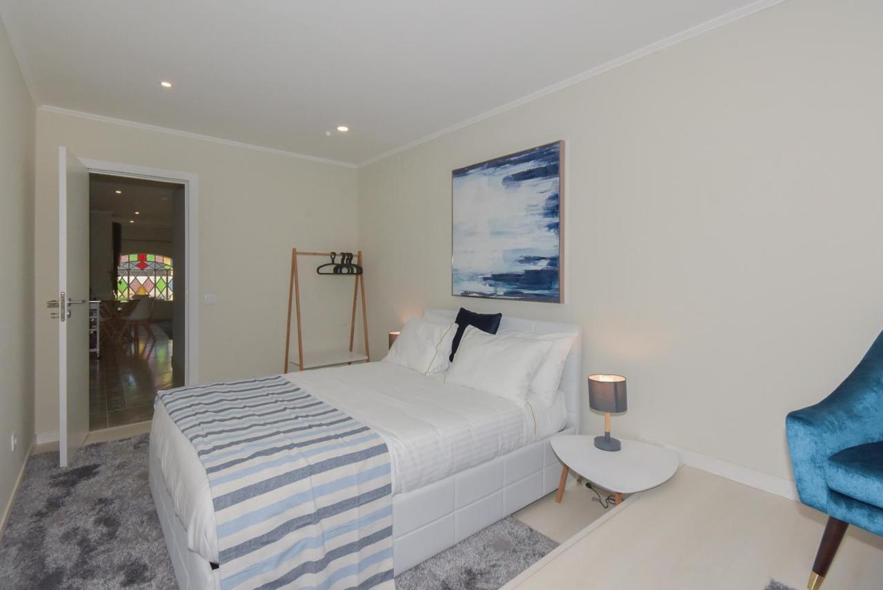 Douro Prime Downtown Hotel บีลาโนวาเดกายา ภายนอก รูปภาพ