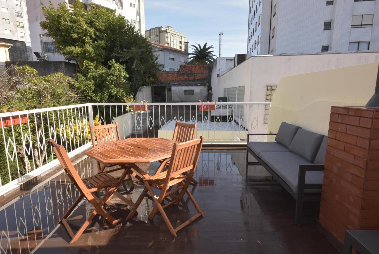 Douro Prime Downtown Hotel บีลาโนวาเดกายา ภายนอก รูปภาพ