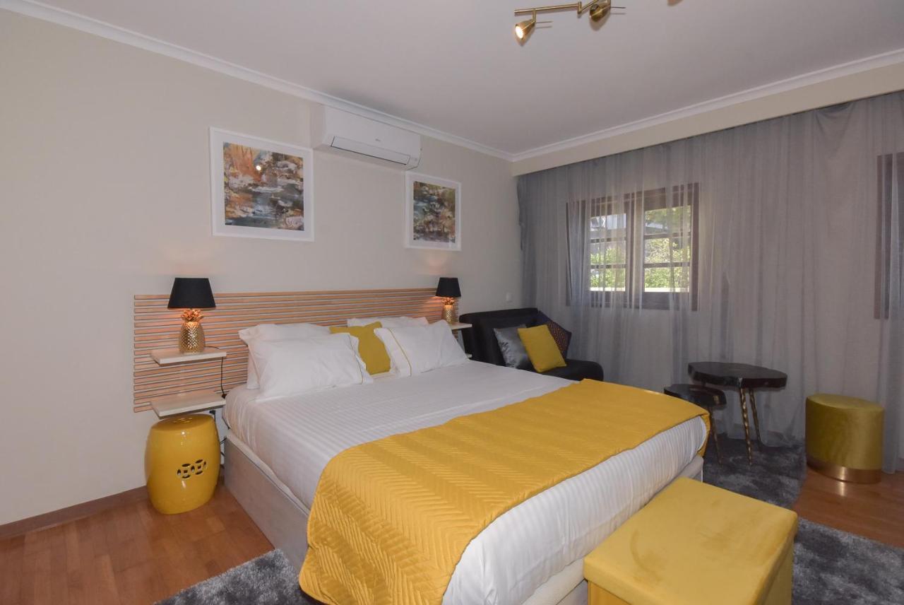 Douro Prime Downtown Hotel บีลาโนวาเดกายา ภายนอก รูปภาพ